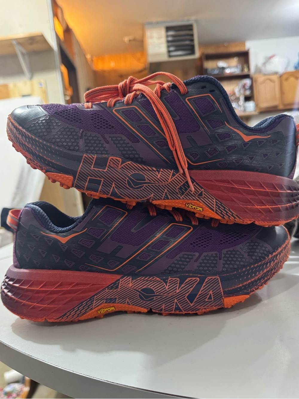 Hoka One One Women’s Speed Goat Running Shoes Sz 9